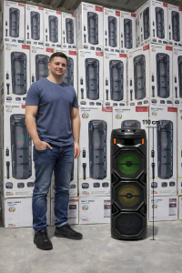 Boxa portabila 500W pentru petreceri cu 3 difuzoare, lumini LED si microfon wireless CADOU – sunet puternic